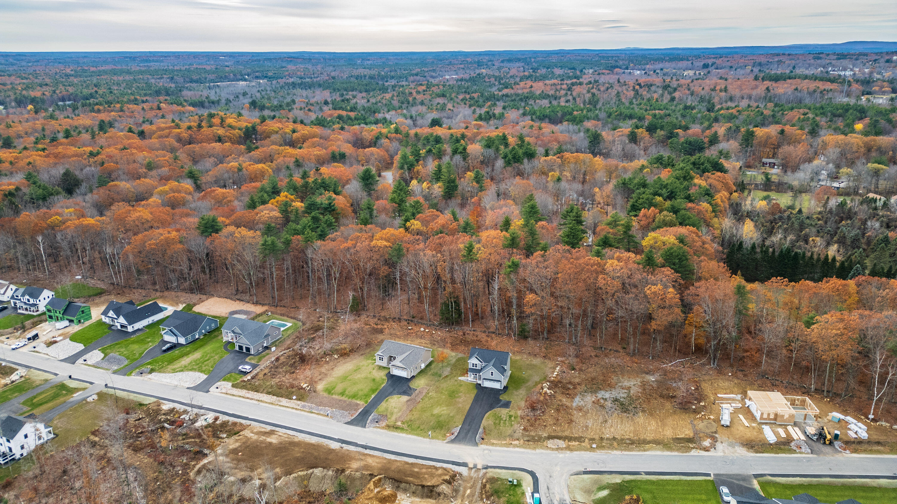 33 Woodbrey Lane Standish, ME 04084 - Photo 10 of 84 20251107gp-62017