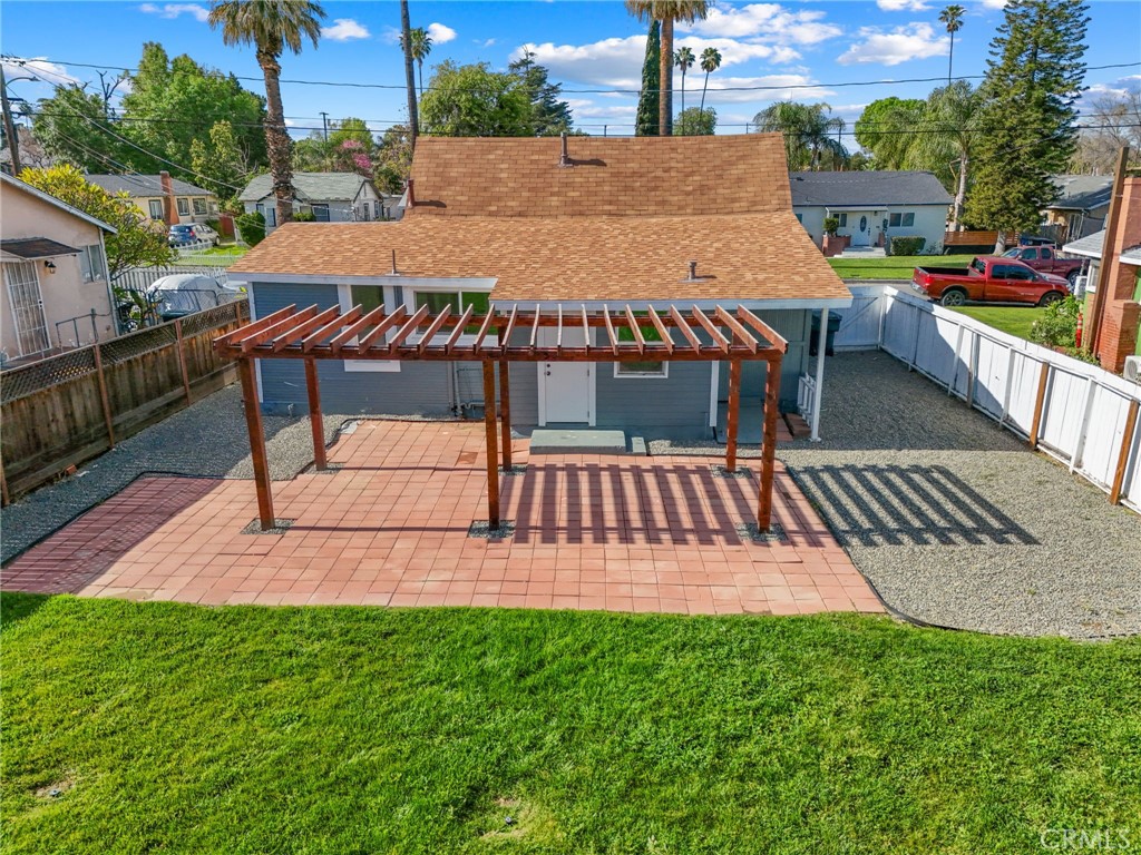 3875 Everest Avenue Riverside, CA 92503 - Photo 14 of 16 back yard view