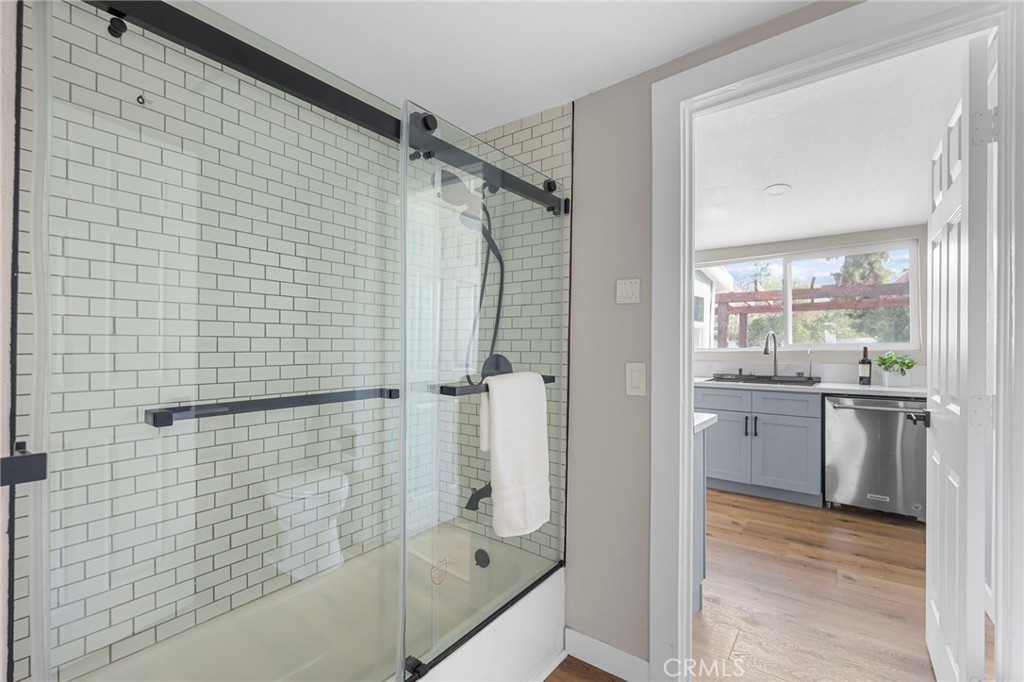 3875 Everest Avenue Riverside, CA 92503 - Photo 9 of 16 Bathroom Shower