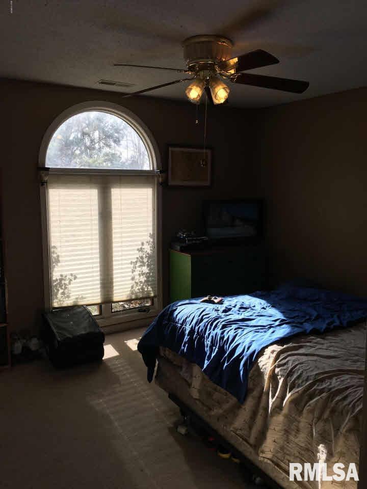 6572 Roberts Road Marion, IL 62959 - Photo 16 of 18 Gallery Image 16