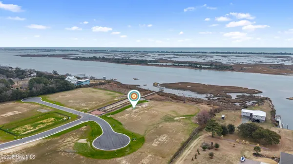 $3,245,000 | 106 North Glimmering Glass Lane, Hampstead, NC 28443