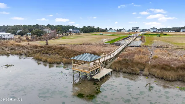$3,245,000 | 106 North Glimmering Glass Lane, Hampstead, NC 28443