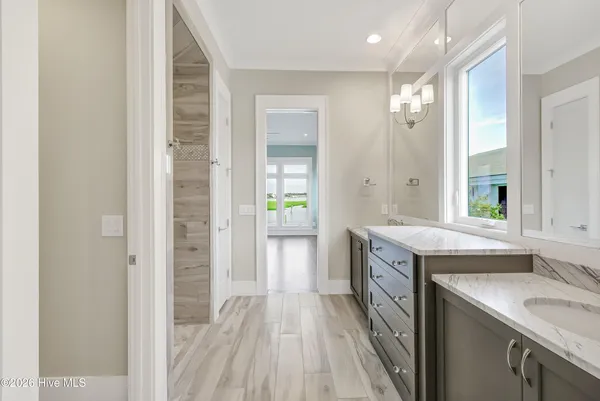 $3,245,000 | 106 North Glimmering Glass Lane, Hampstead, NC 28443