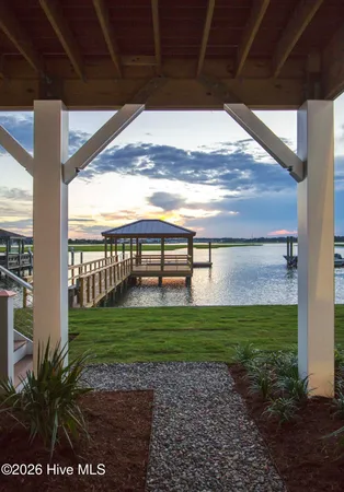 $3,245,000 | 106 North Glimmering Glass Lane, Hampstead, NC 28443