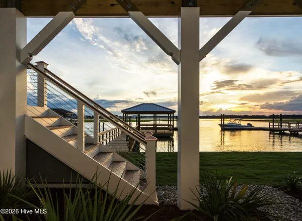 $3,245,000 | 106 North Glimmering Glass Lane, Hampstead, NC 28443