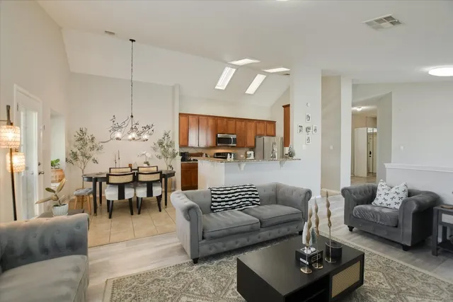 $450,000 | 14017 Boquillas Canyon Drive, Austin, TX 78717