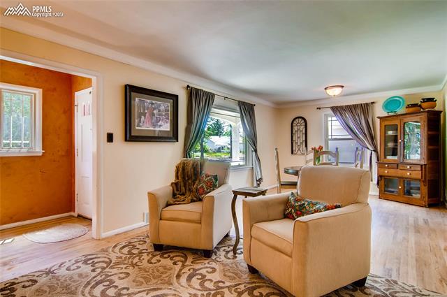 2480 Lafayette Road Colorado Springs, CO 80907 - Photo 6 of 28