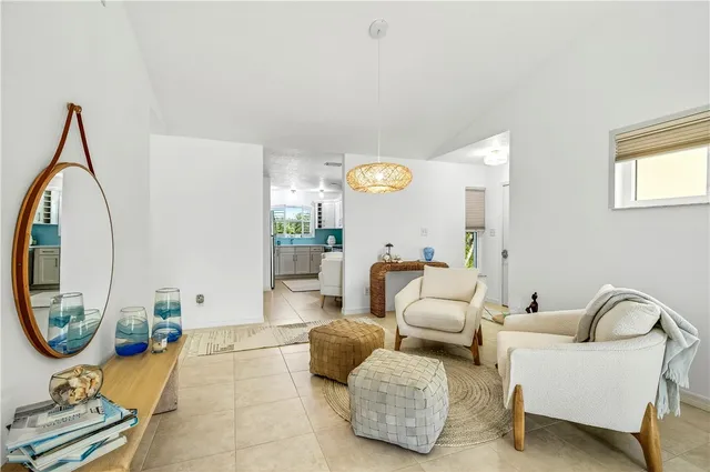 $199,900 | 475 Grove Isle Circle, Unit 475, Vero Beach, FL 32962