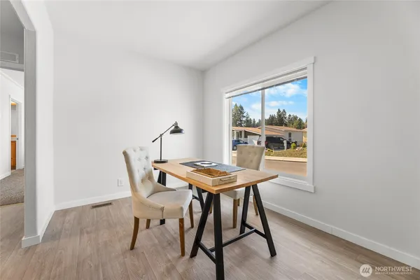 $290,000 | 1247 Orangewood Street, Unit 20, Enumclaw, WA 98022