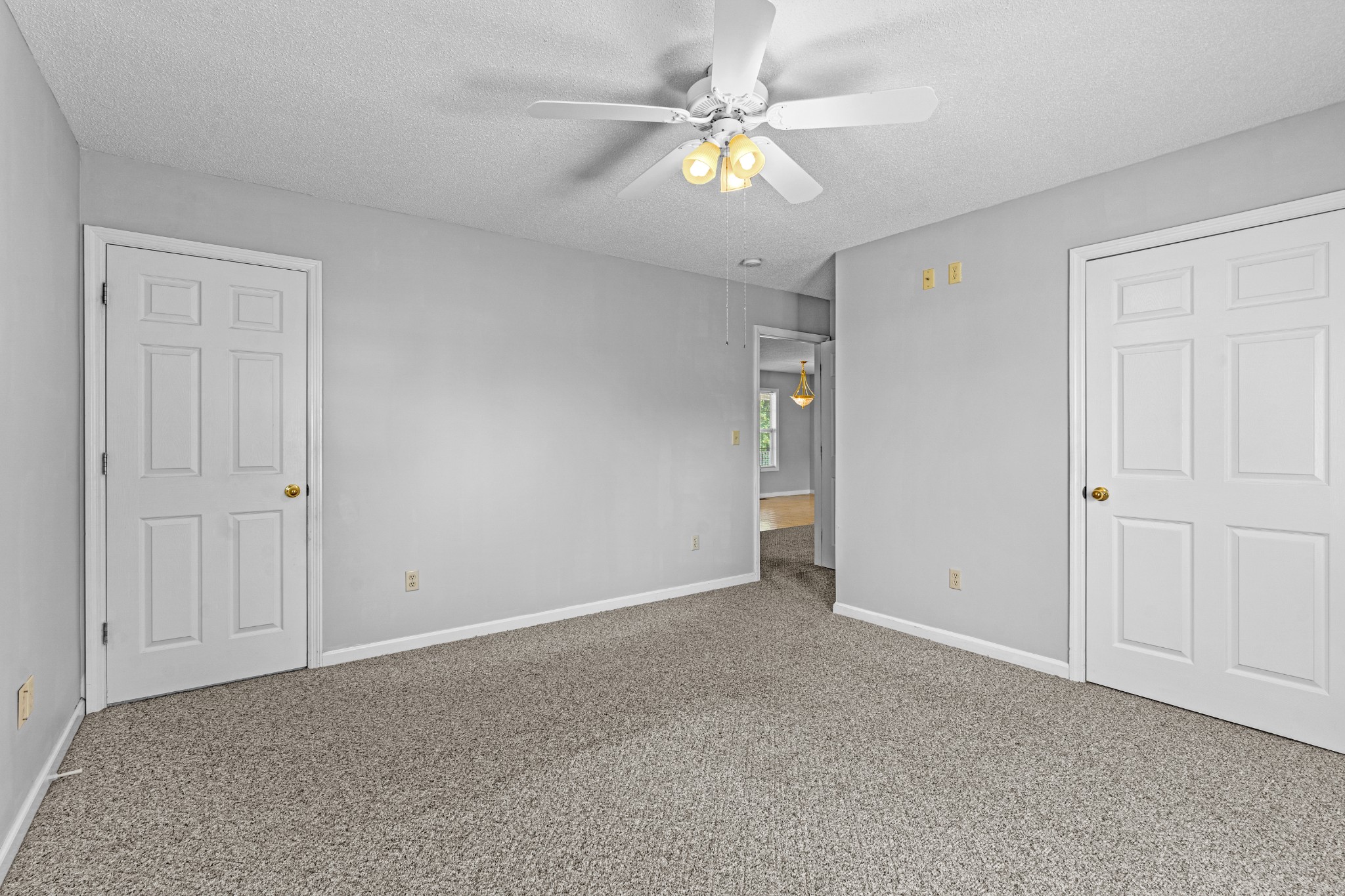 1235 Yell Road Lewisburg, TN 37091 - Photo 32 of 36 an empty room with a ceiling fan and a window