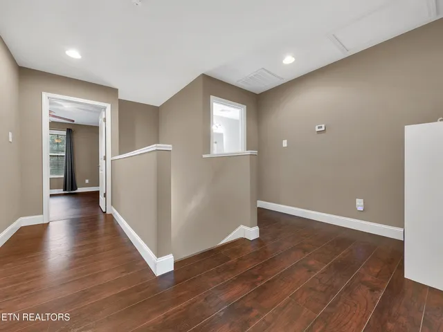 $368,000 | 7128 Deer Springs Way, Powell, TN 37849