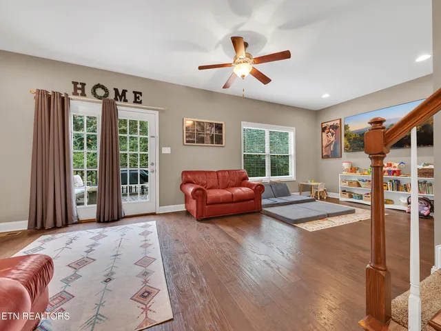 $368,000 | 7128 Deer Springs Way, Powell, TN 37849