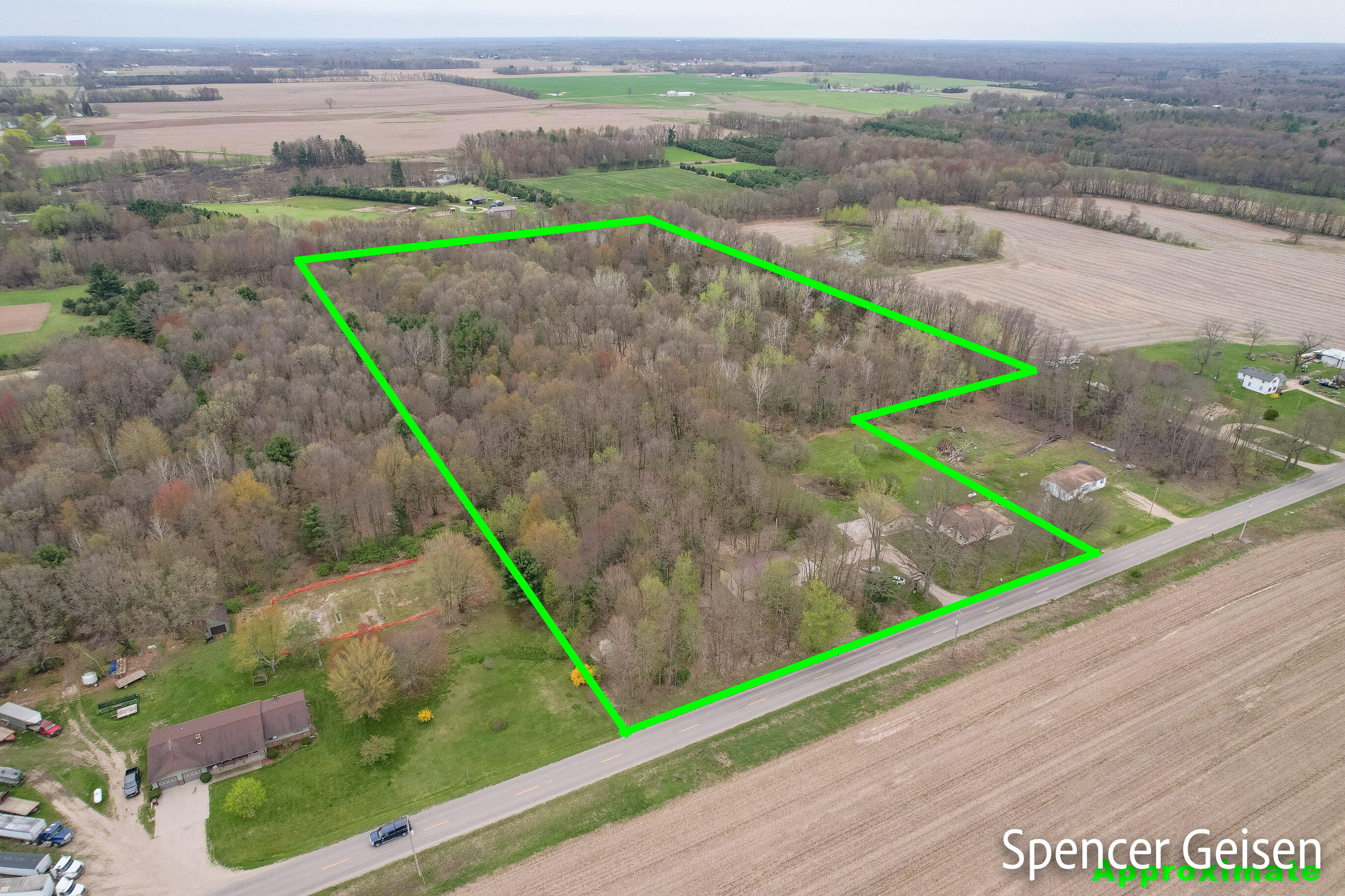 8179 West Colby Road Greenville, MI 48838 - Photo 5 of 49 8179 W Colby Rd, Greenville, MI 1-4