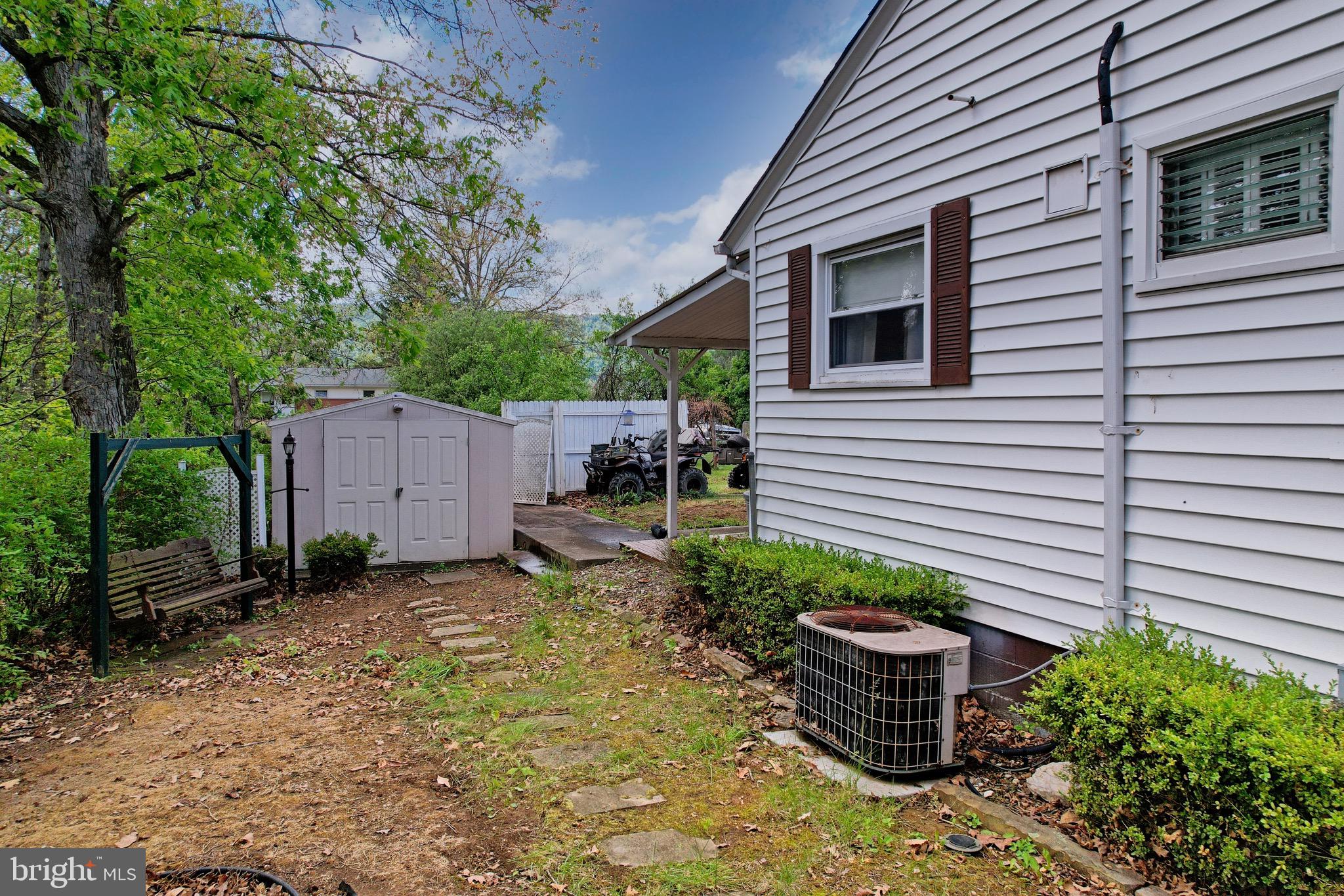513 Second Street Romney, WV 26757 - Photo 6 of 43