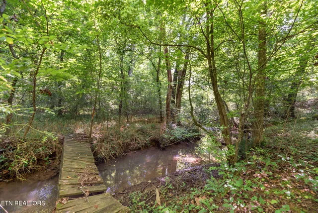 $450,000 | 295 Barber Road, Corryton, TN 37721