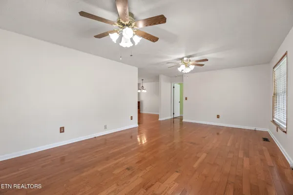 $440,000 | 295 Barber Road, Corryton, TN 37721