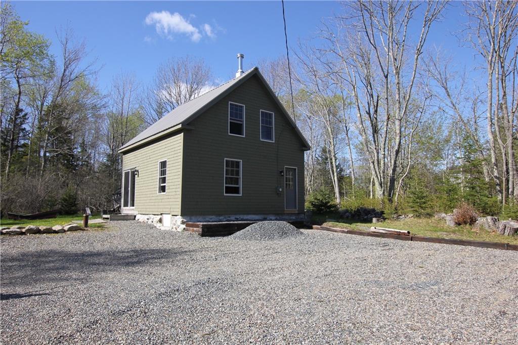 261 Sunset Road Deer Isle, ME 04627 - Photo 3 of 16 Photo