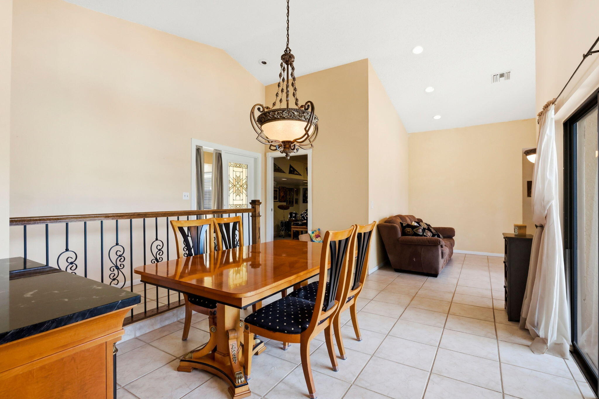 20986 Rustlewood Avenue Boca Raton, FL 33428 - Photo 16 of 54 16-web-or-mls-014_0E2A4539