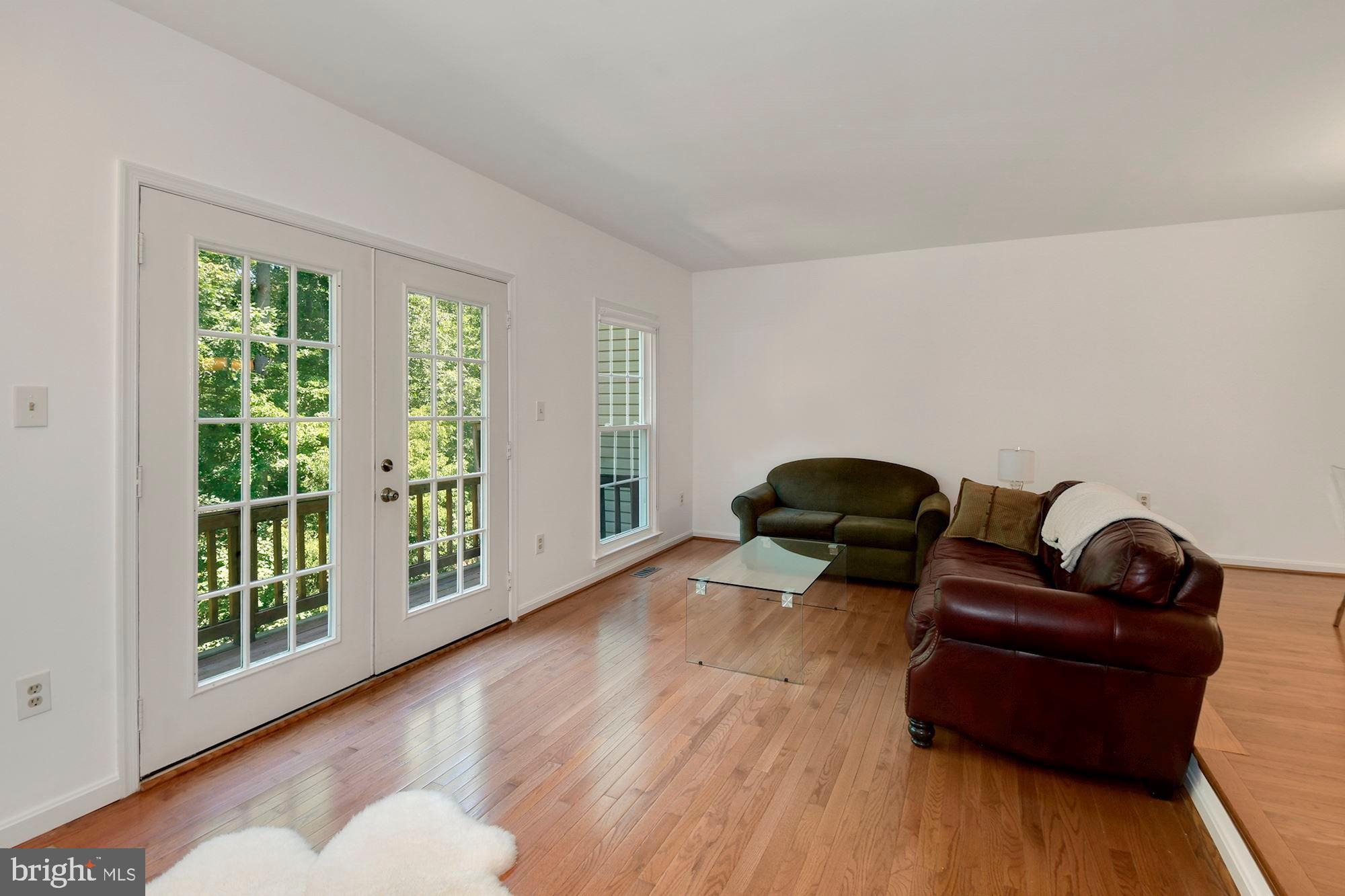 8216 Maple Ridge Avenue Springfield, VA 22153 - Photo 12 of 39 Gallery Image 12