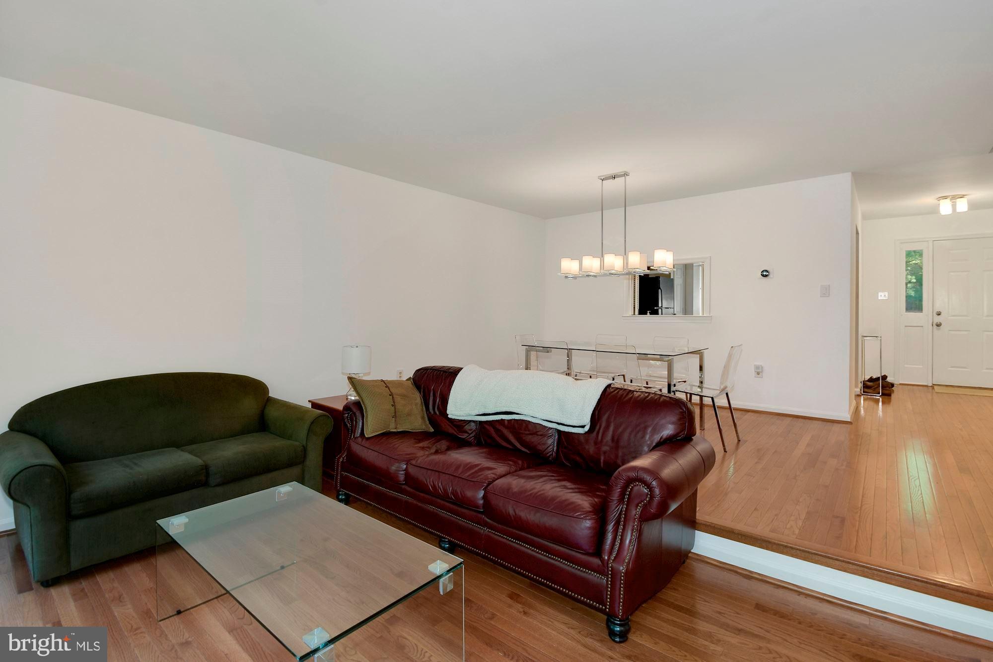 8216 Maple Ridge Avenue Springfield, VA 22153 - Photo 13 of 39 Gallery Image 13