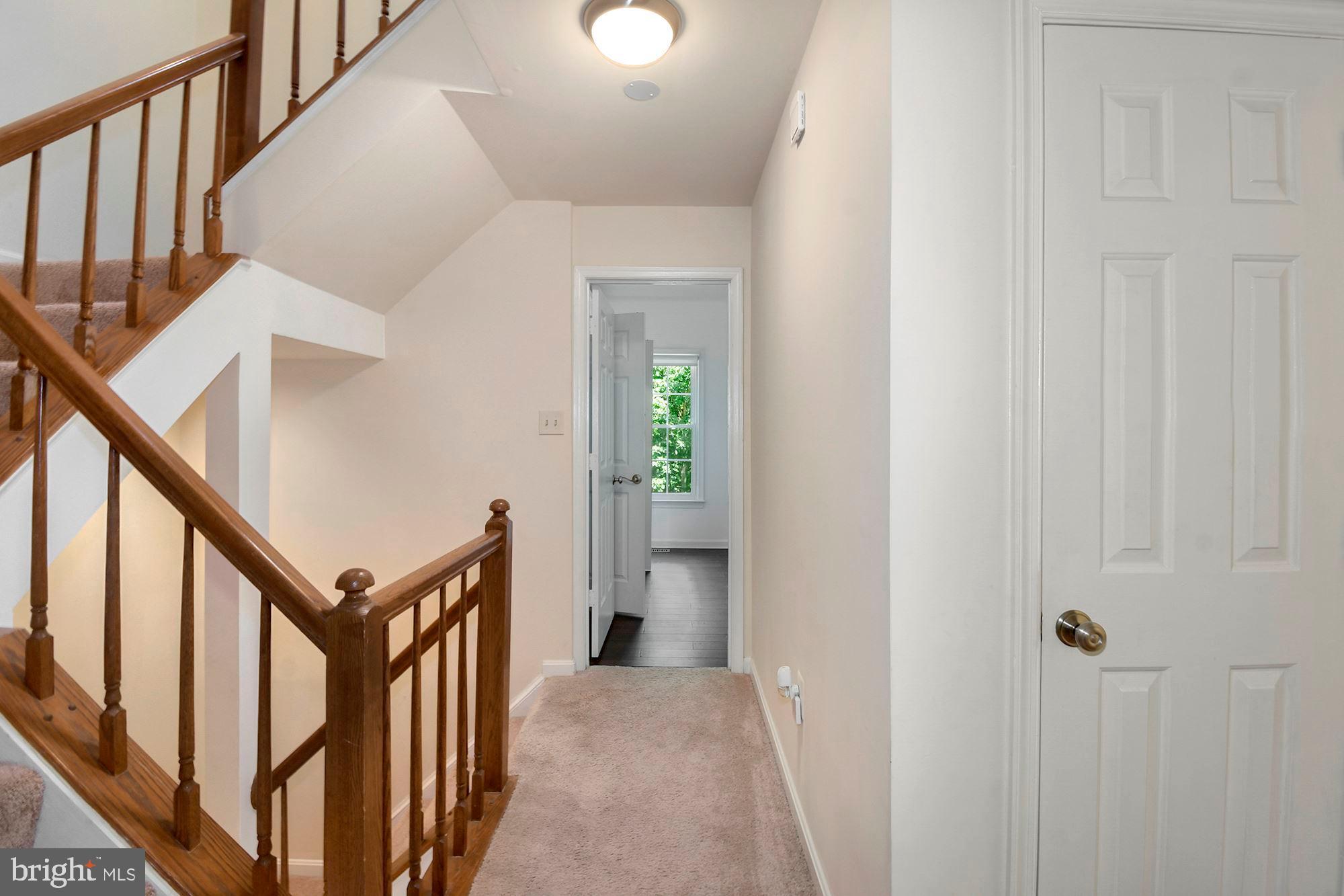 8216 Maple Ridge Avenue Springfield, VA 22153 - Photo 18 of 39 Gallery Image 18