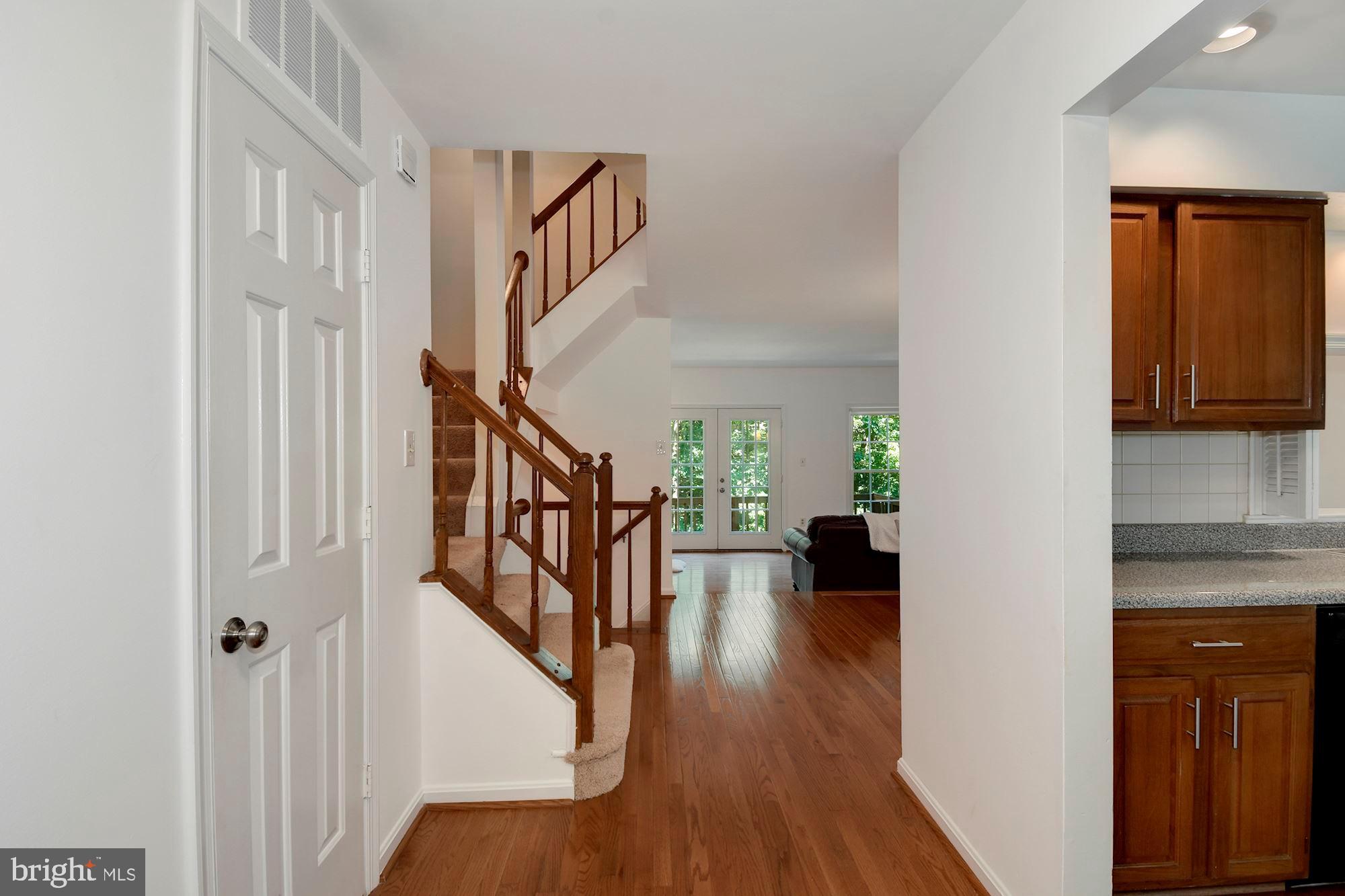 8216 Maple Ridge Avenue Springfield, VA 22153 - Photo 5 of 39 Gallery Image 5