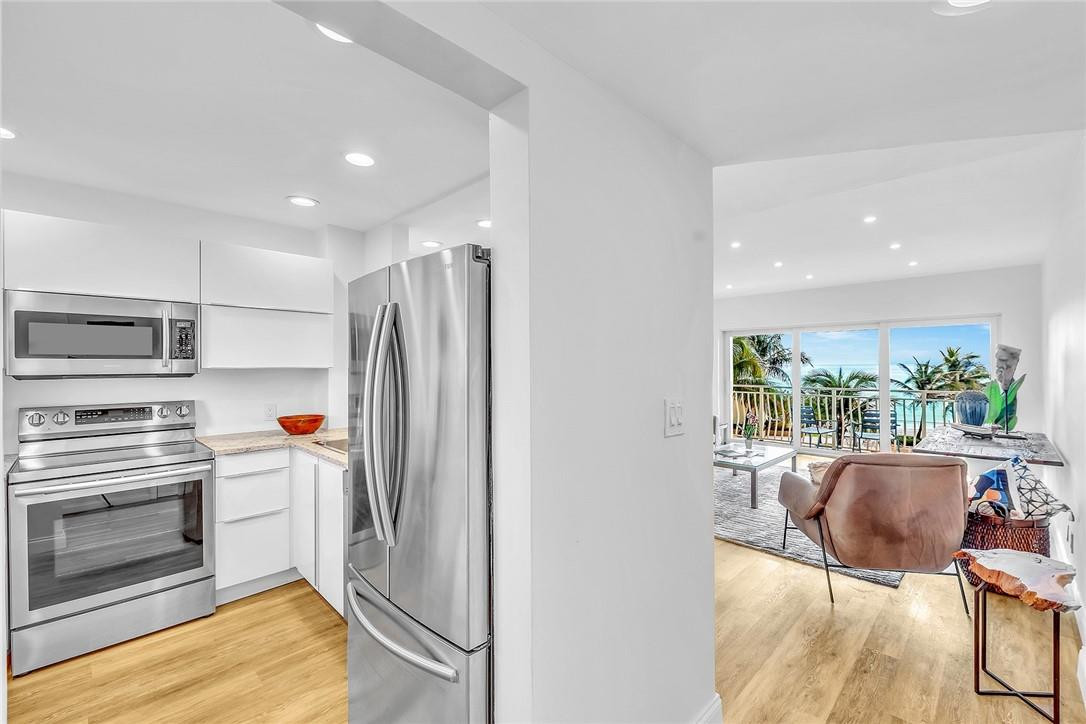 310 South Ocean Boulevard, Unit 301 Boca Raton, FL 33432 - Photo 12 of 44 Photo 12