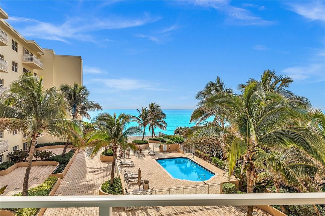 310 South Ocean Boulevard, Unit 301 Boca Raton, FL 33432 - Photo 22 of 44 Photo 22