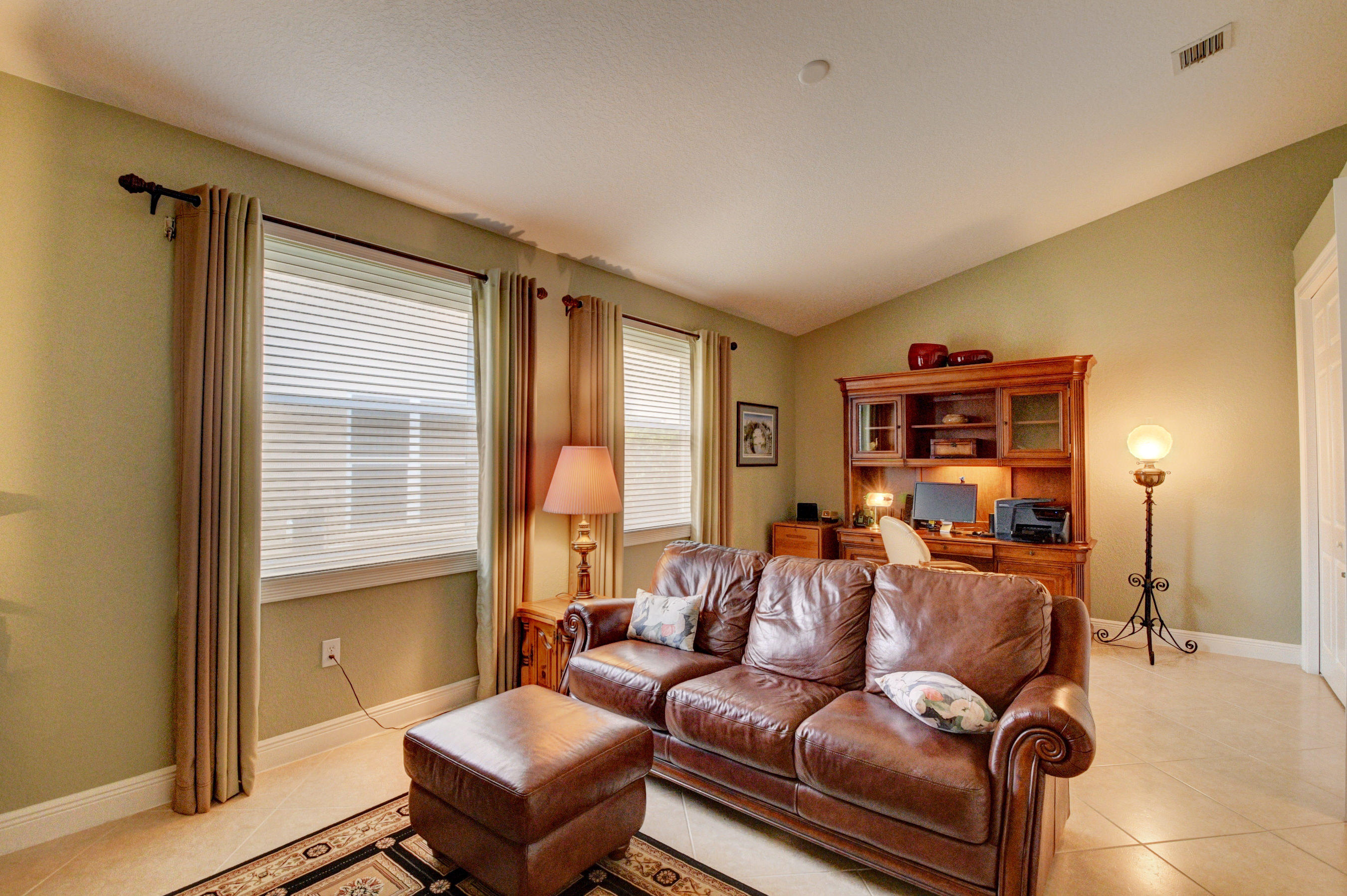 19117 Streamside Court Boca Raton, FL 33498 - Photo 24 of 40 47_dsc_9409_10_11_12_13