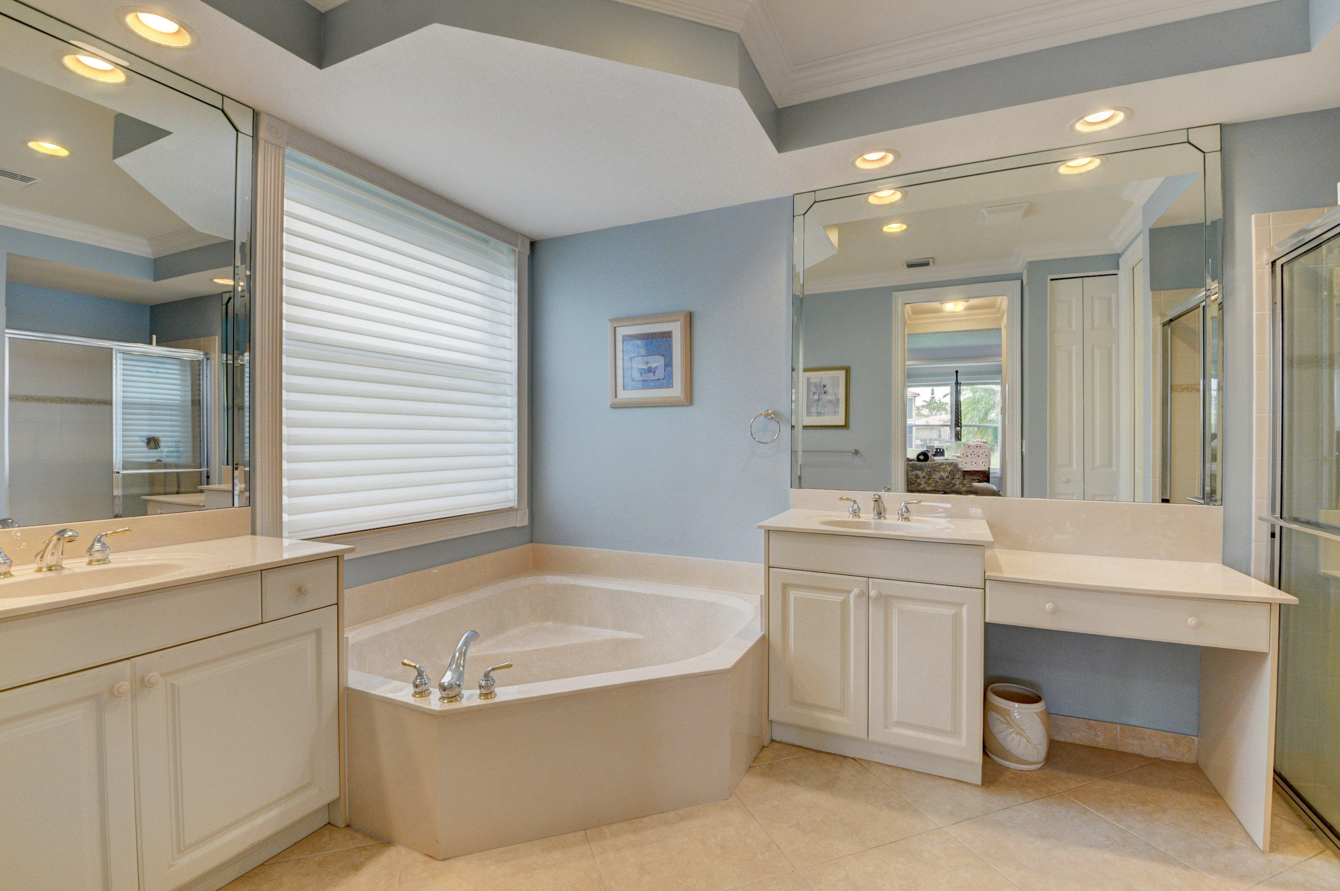 19117 Streamside Court Boca Raton, FL 33498 - Photo 28 of 40 52_dsc_9439_40_41_42_43