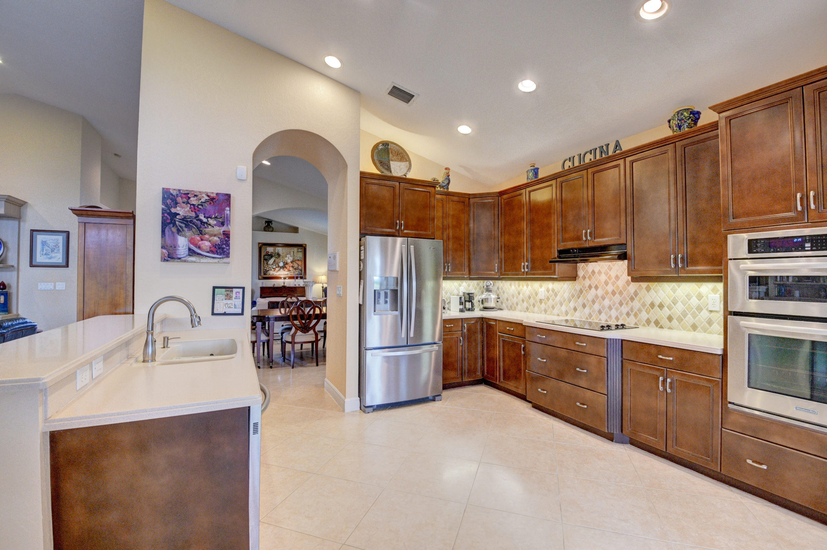 19117 Streamside Court Boca Raton, FL 33498 - Photo 4 of 40 42_dsc_9379_80_81_82_83