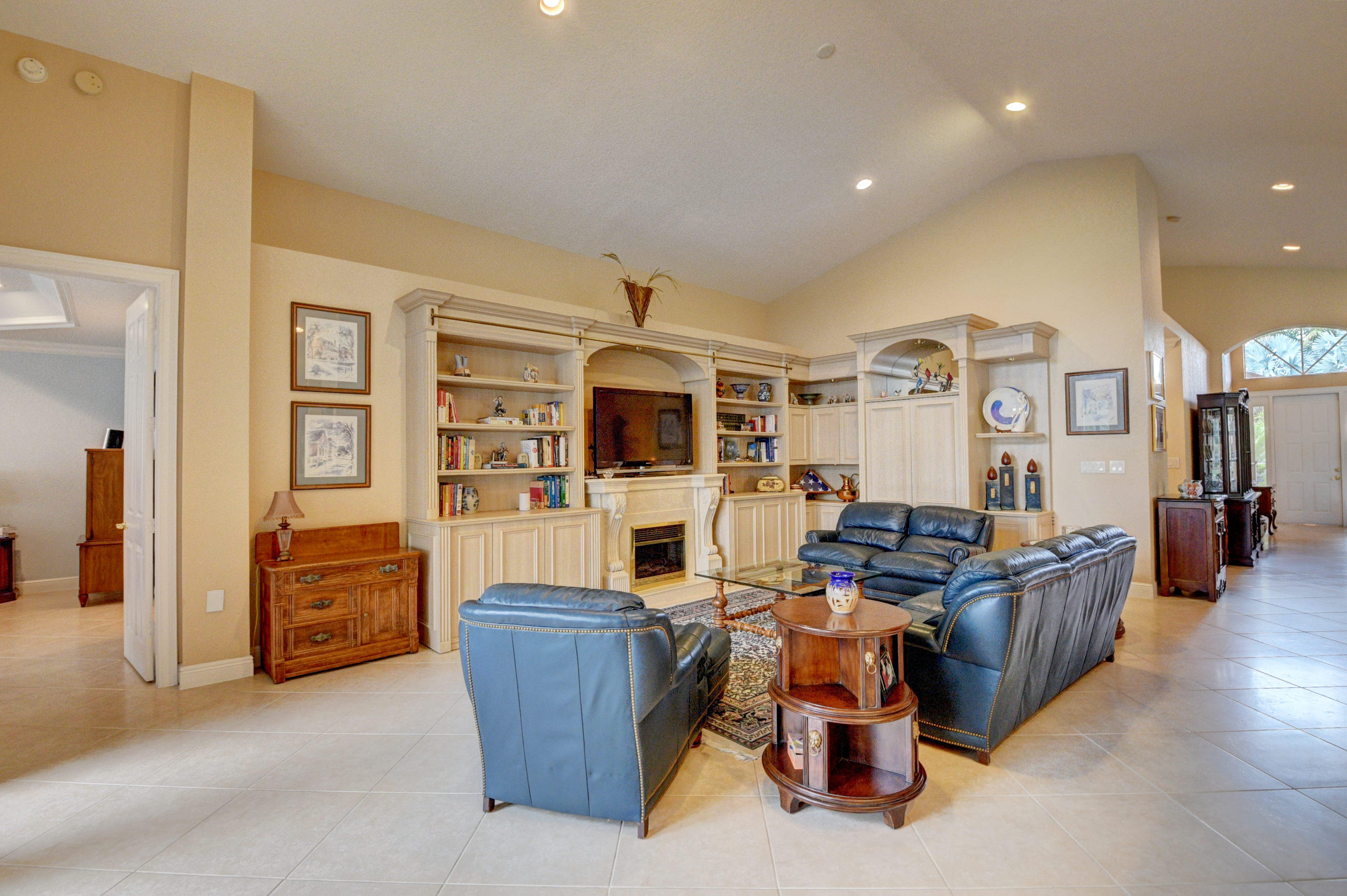 19117 Streamside Court Boca Raton, FL 33498 - Photo 10 of 40 38_dsc_9359_60_61_62_63