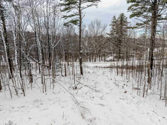 $180,000 | 2 Bean Road, Plainfield, NH 03781