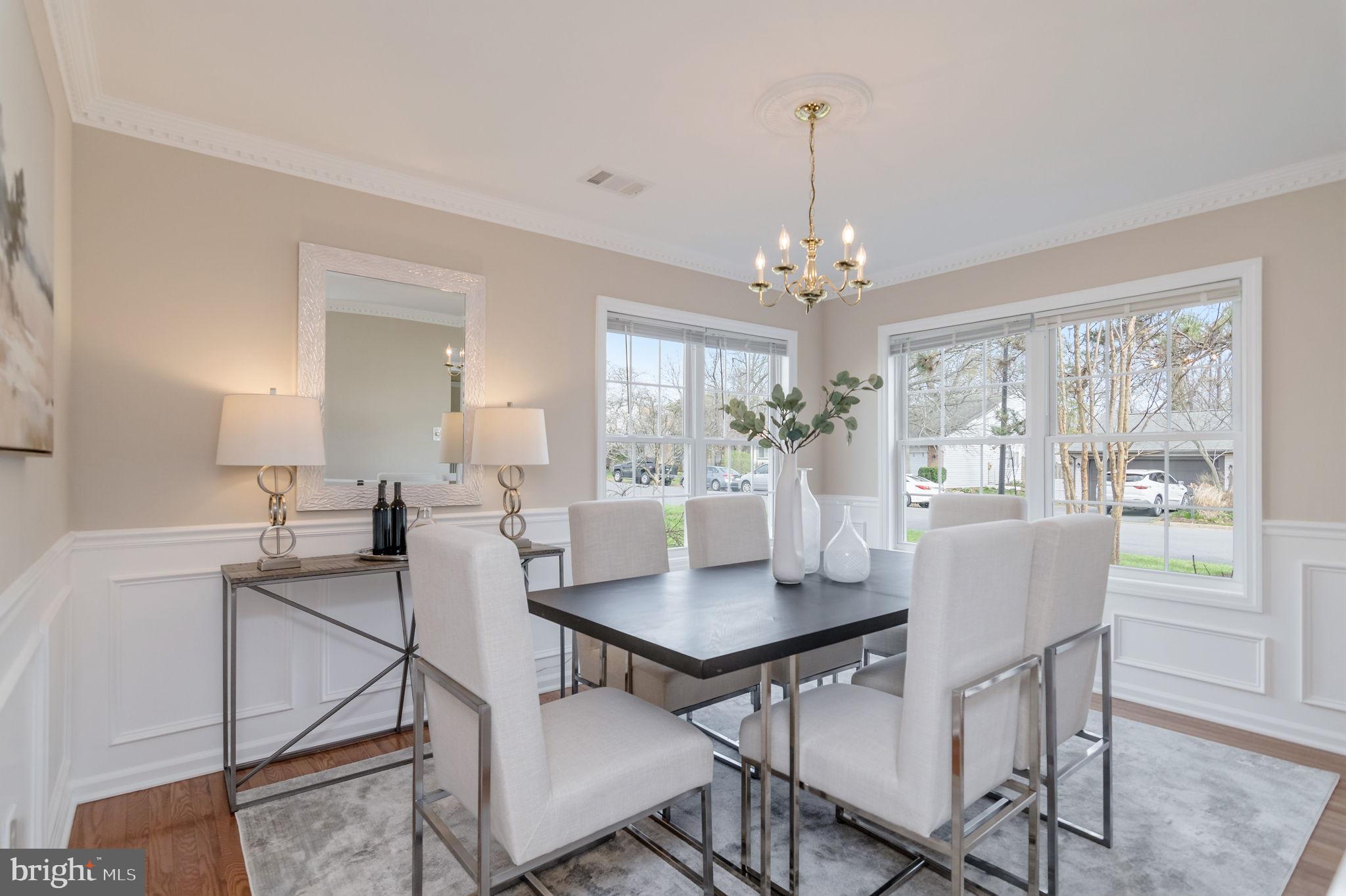 123 South Fox Road Sterling, VA 20164 - Photo 14 of 31 lots of light with corner windows