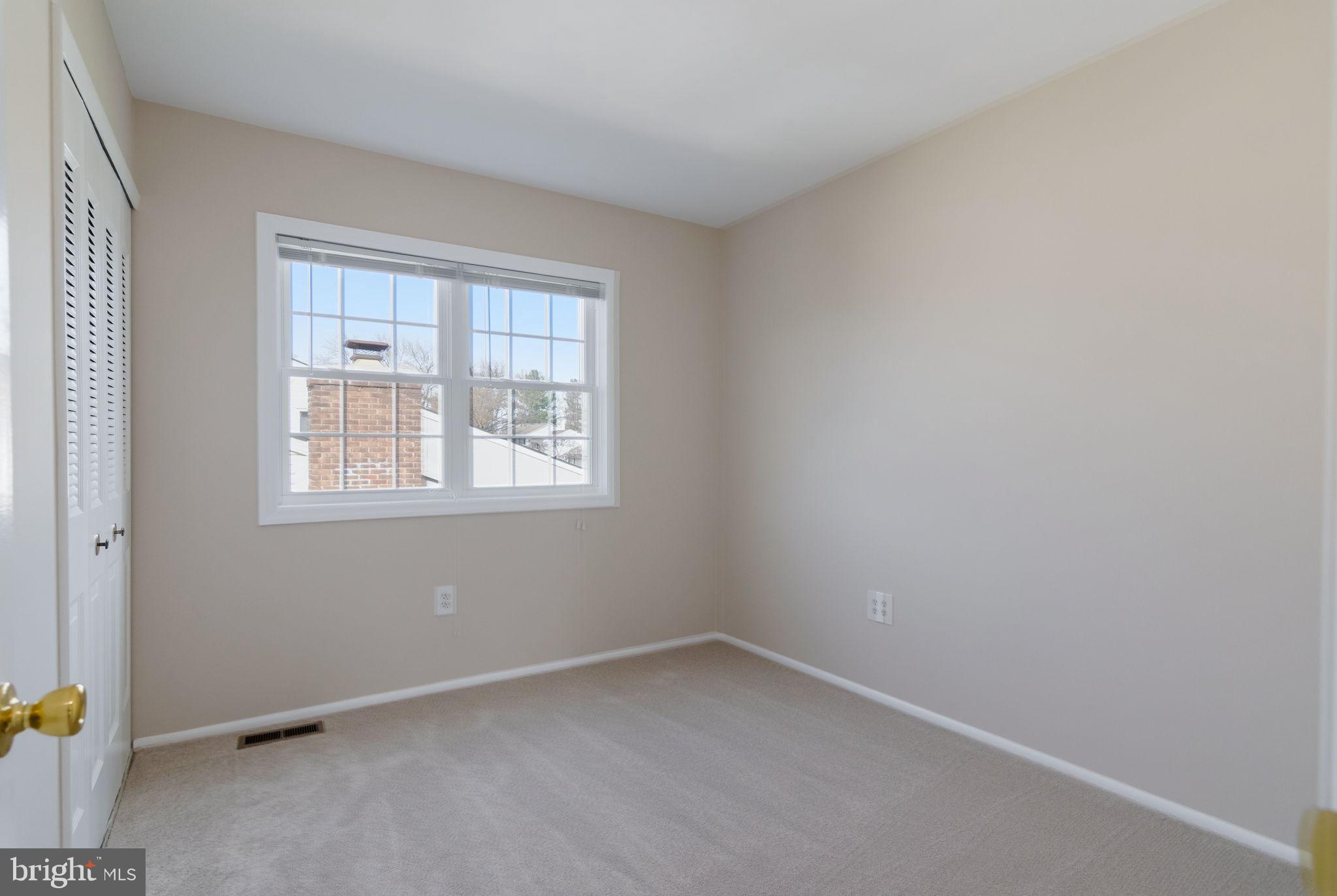 123 South Fox Road Sterling, VA 20164 - Photo 23 of 31 Bedroom # 2 new carpet