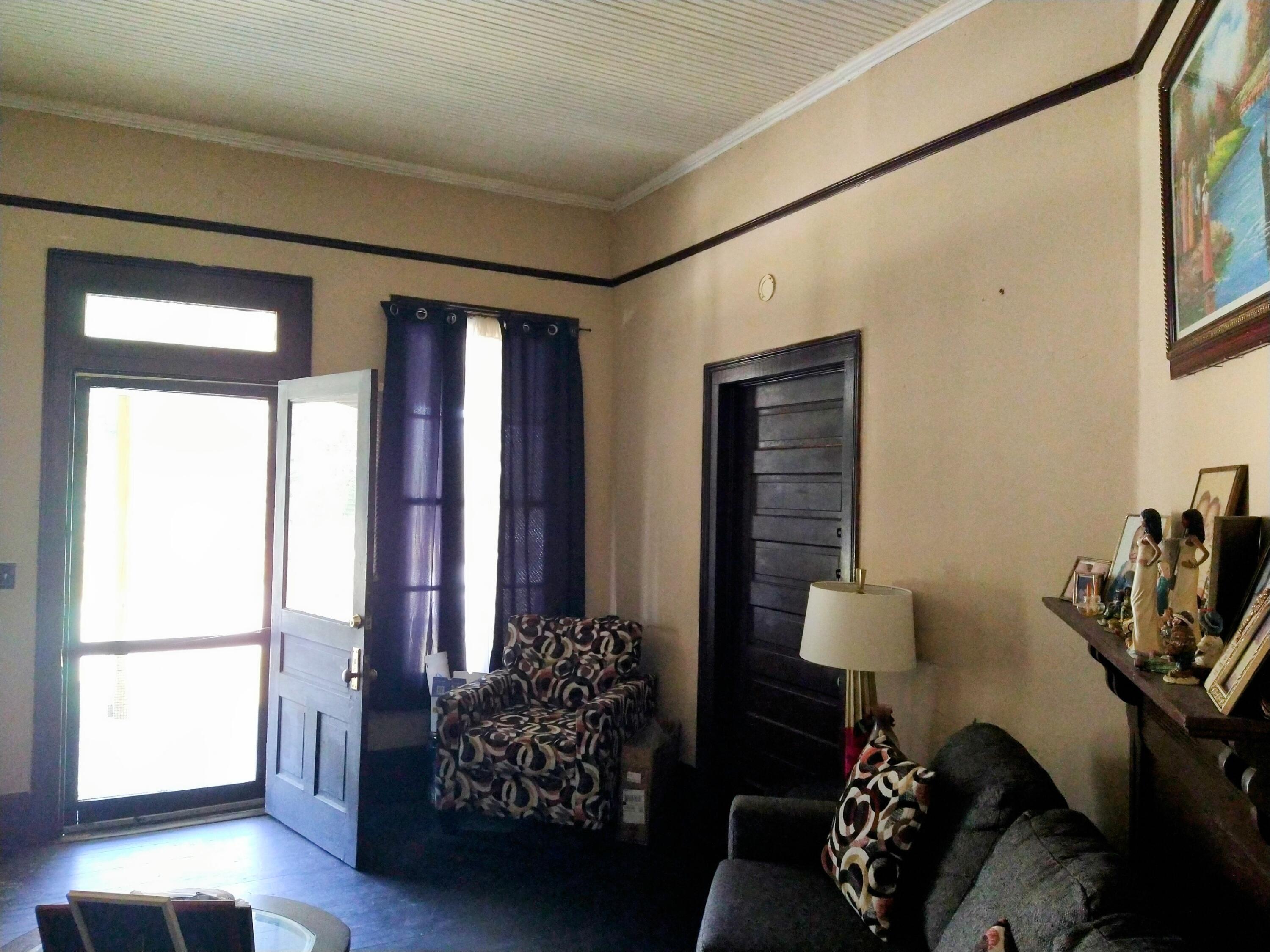 12416 West Broad Street Sparta, GA 31087 - Photo 8 of 10 Front Sitting Room