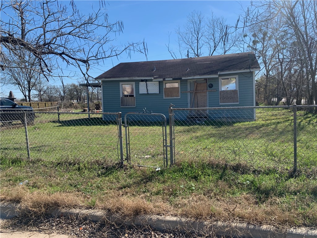 813 Foster Street Navasota, TX 77868 - Photo 1 of 1