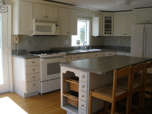 21 Marks Cove Road Wareham, MA 02571 - Photo 3 of 12 Gallery Image 3