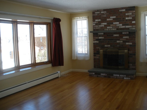 21 Marks Cove Road Wareham, MA 02571 - Photo 5 of 12 Gallery Image 5