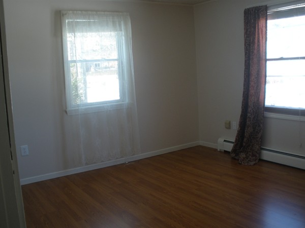 21 Marks Cove Road Wareham, MA 02571 - Photo 7 of 12 Gallery Image 7