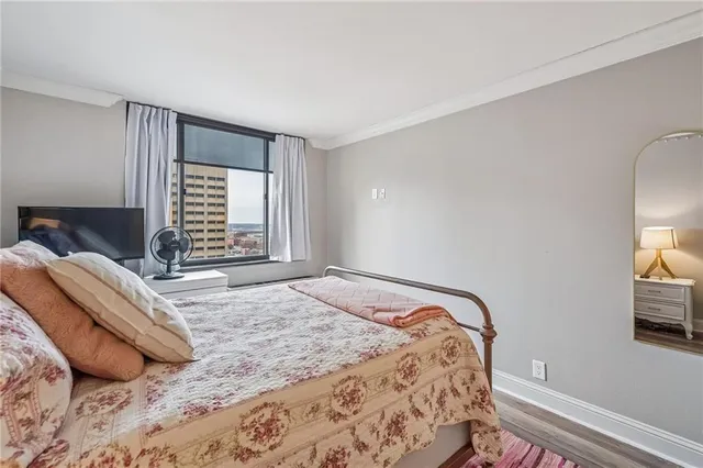 $135,000 | 700 East 8th Street, Unit 16B, Kansas City, MO 64106