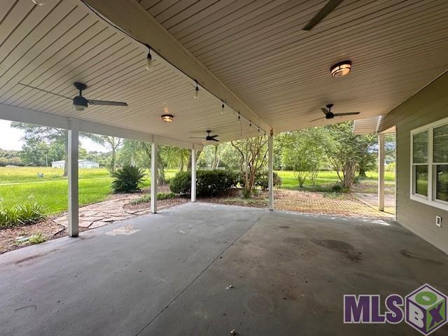 10875 Brown Road Denham Springs, LA 70726 - Photo 6 of 31