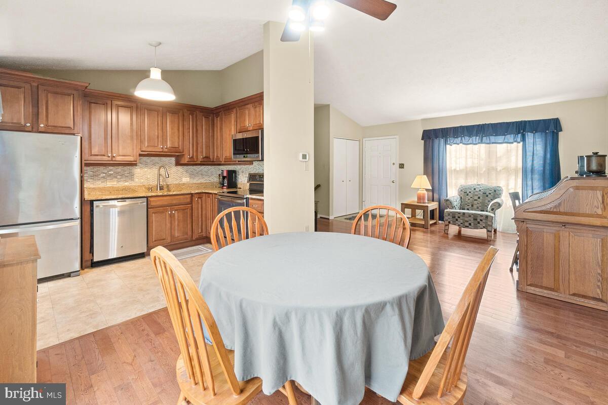 1723 Brookshire Run Point of Rocks, MD 21777 - Photo 9 of 55