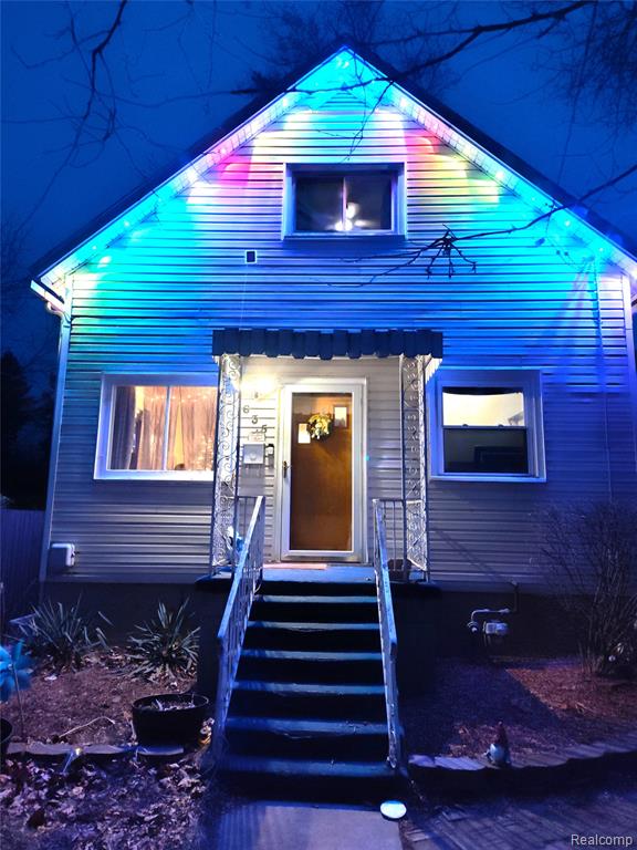 635 Laplaisance Road Monroe, MI 48161 - Photo 1 of 23