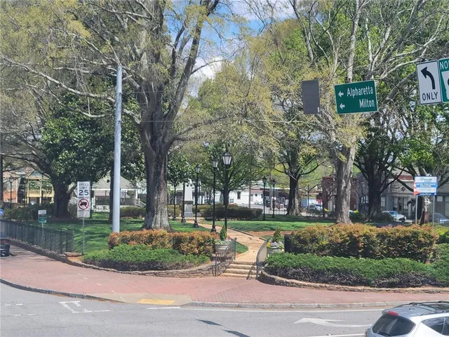 $879,000 | 605 Marietta Highway, Roswell, GA 30075