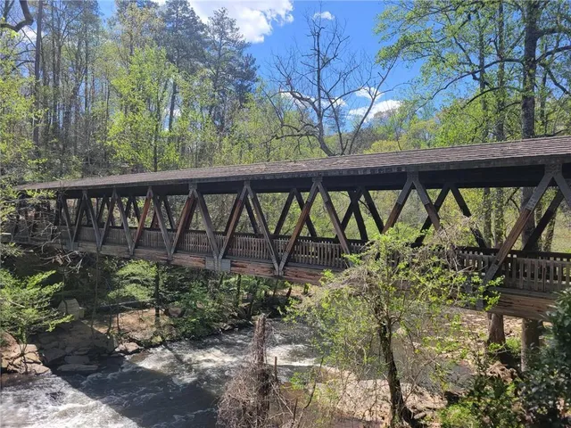 $879,000 | 605 Marietta Highway, Roswell, GA 30075