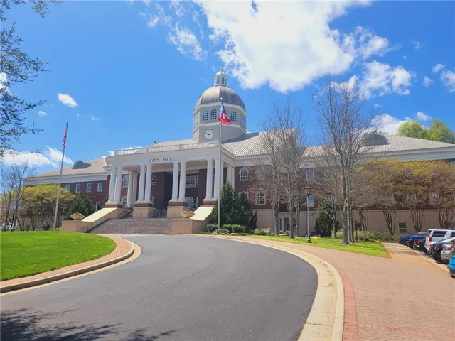 $879,000 | 605 Marietta Highway, Roswell, GA 30075