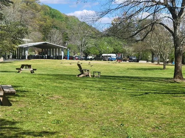 $879,000 | 605 Marietta Highway, Roswell, GA 30075