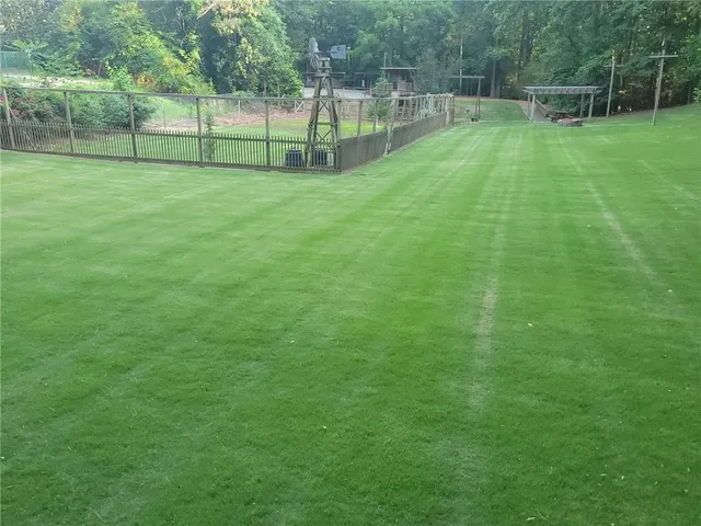 $879,000 | 605 Marietta Highway, Roswell, GA 30075