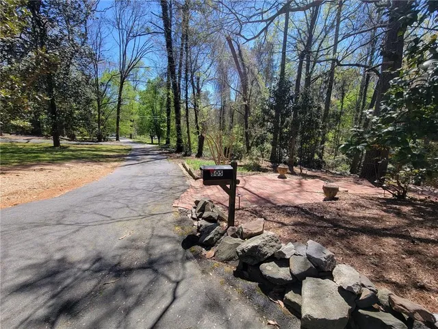 $879,000 | 605 Marietta Highway, Roswell, GA 30075